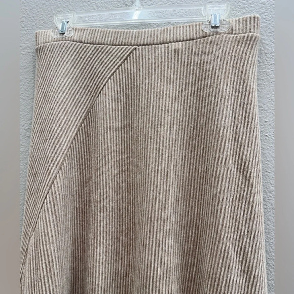 Nic+Zoe Skirt Womens Size Medium Brown Cozy All Day Midi Length Pull On - Picture 7 of 11